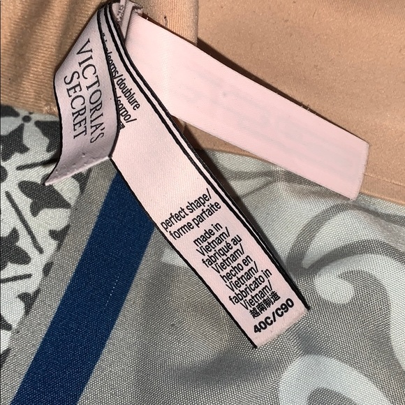 Victoria’s Secret bra - Picture 3 of 3